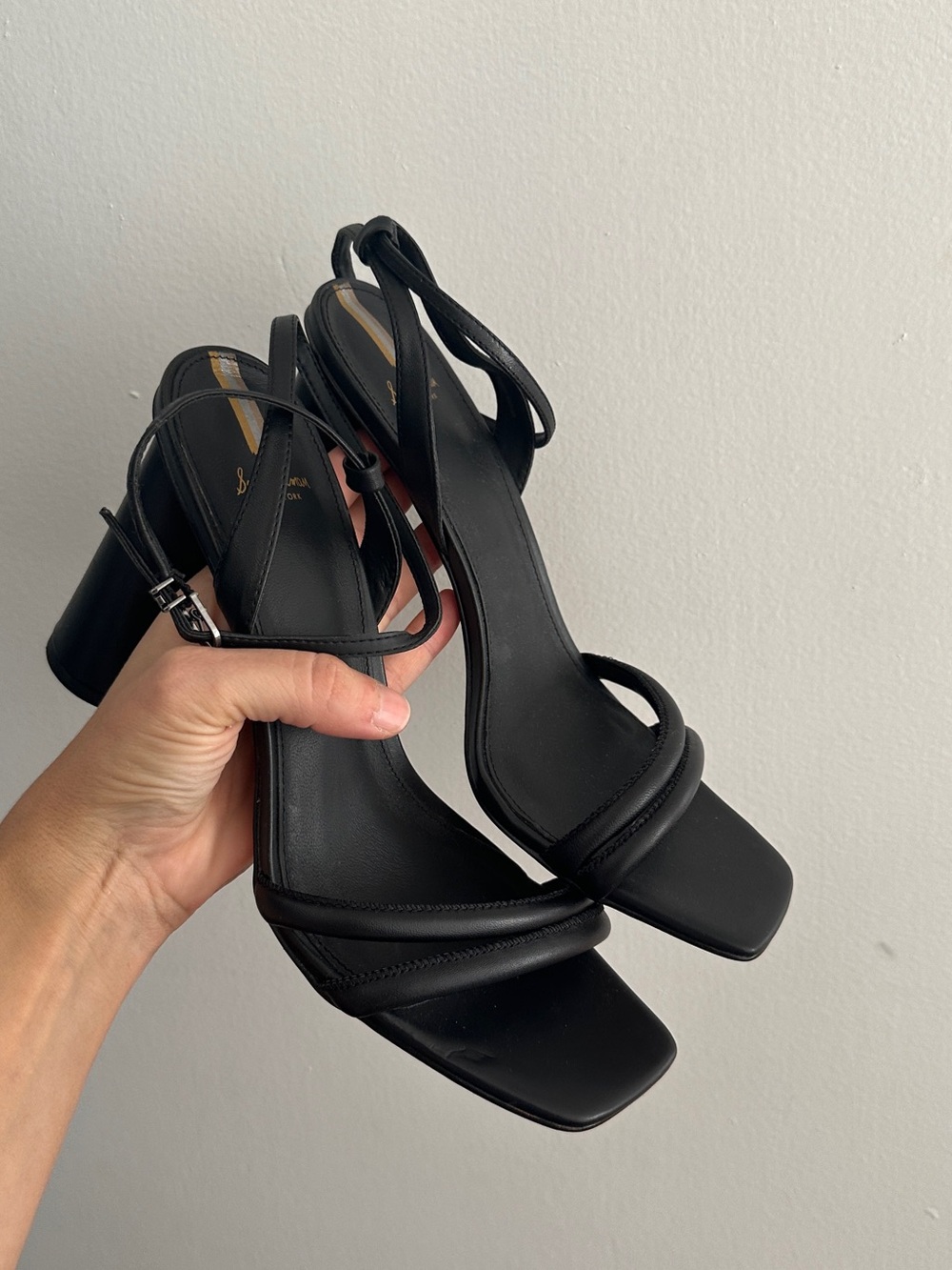 Sam Edelman Leather Black Ankle Strap Block Heel Sandals!